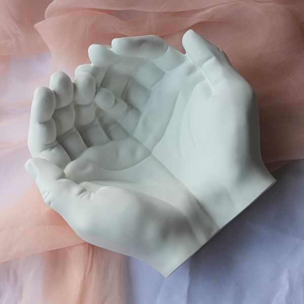 Praying Hands Decorative Piece