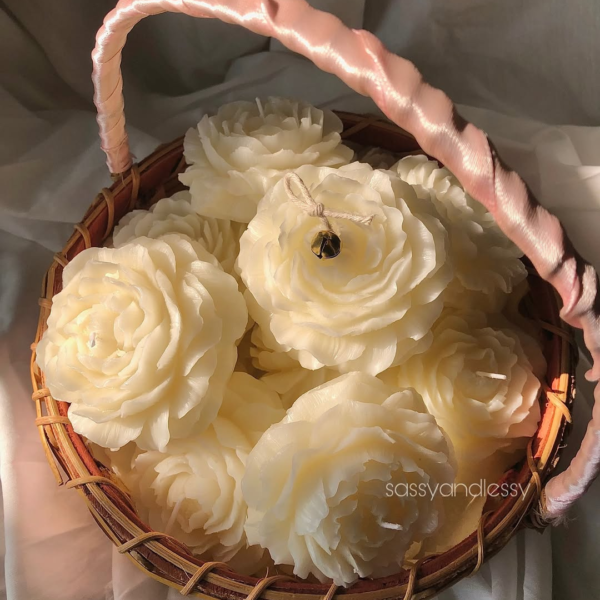 Peony Flower Candle - Image 3